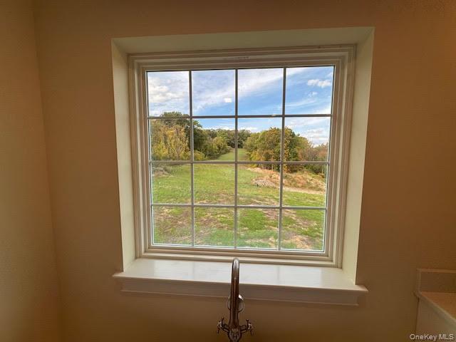 4 Jefferson Avenue, New Windsor, NY 12553