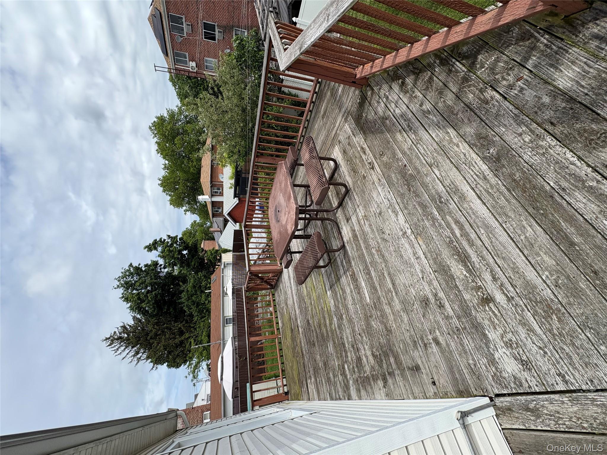 840 Hollywood Avenue, Bronx, NY 10465