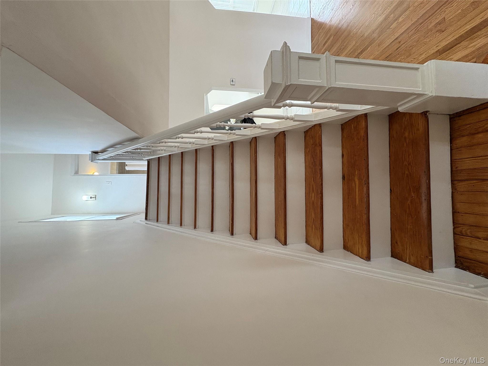 840 Hollywood Avenue, Bronx, NY 10465