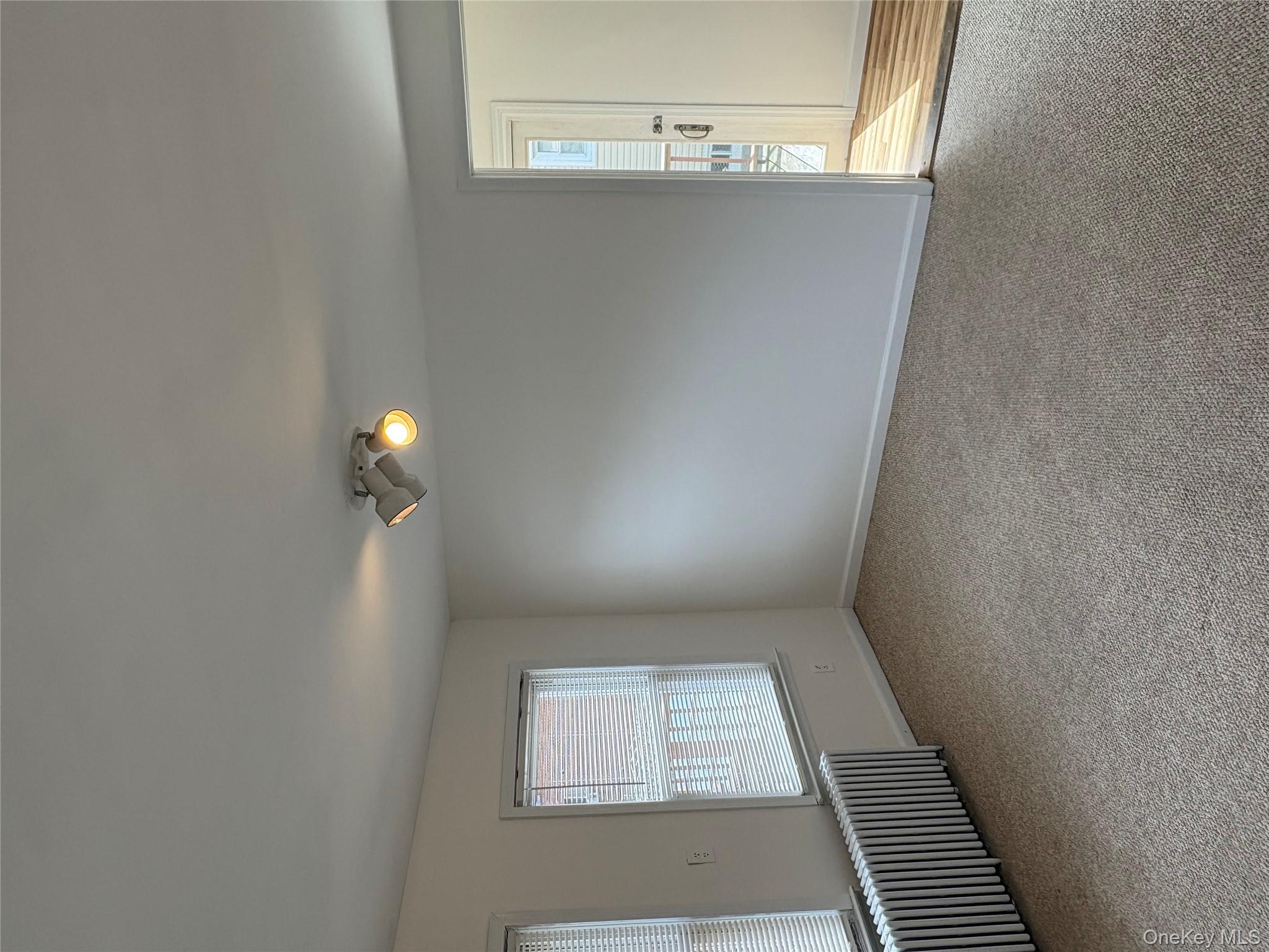 840 Hollywood Avenue, Bronx, NY 10465