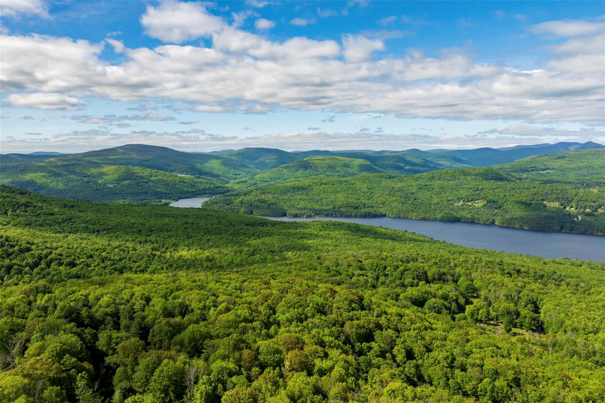 4 Red Rock Road, Wawarsing, NY 12489