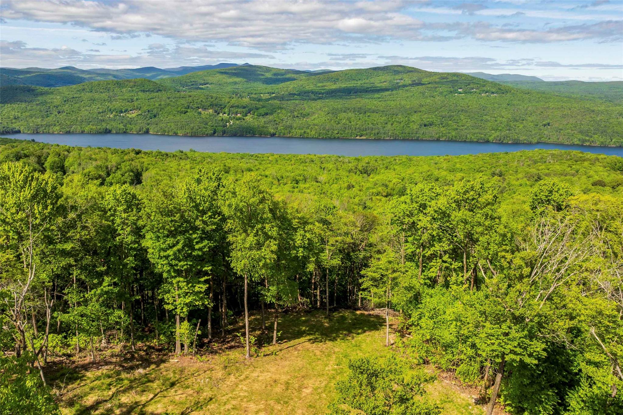 3 Red Rock Road, Wawarsing, NY 12489