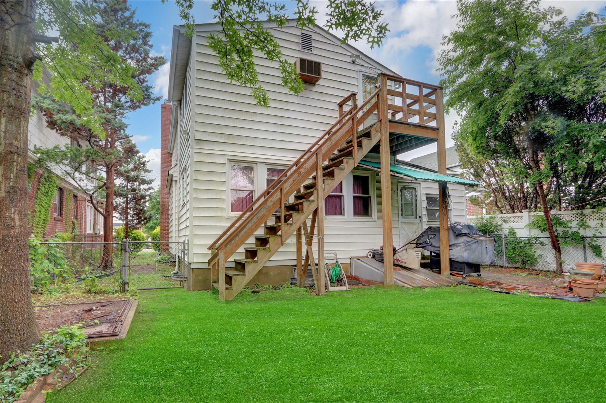 62 Herman Boulevard, Franklin Square, NY 11010