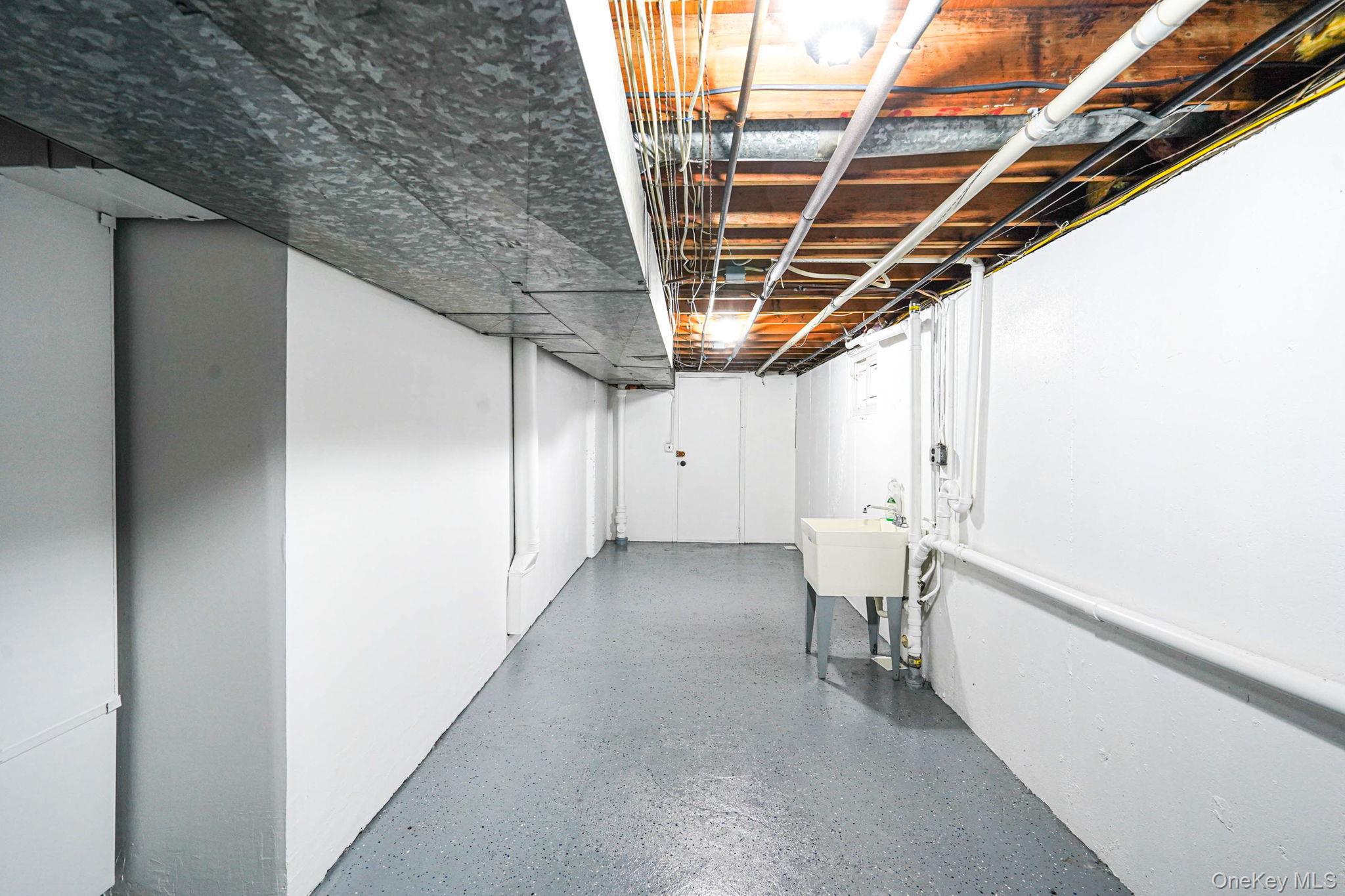 11 Country Squire Court, Dix Hills, NY 11746