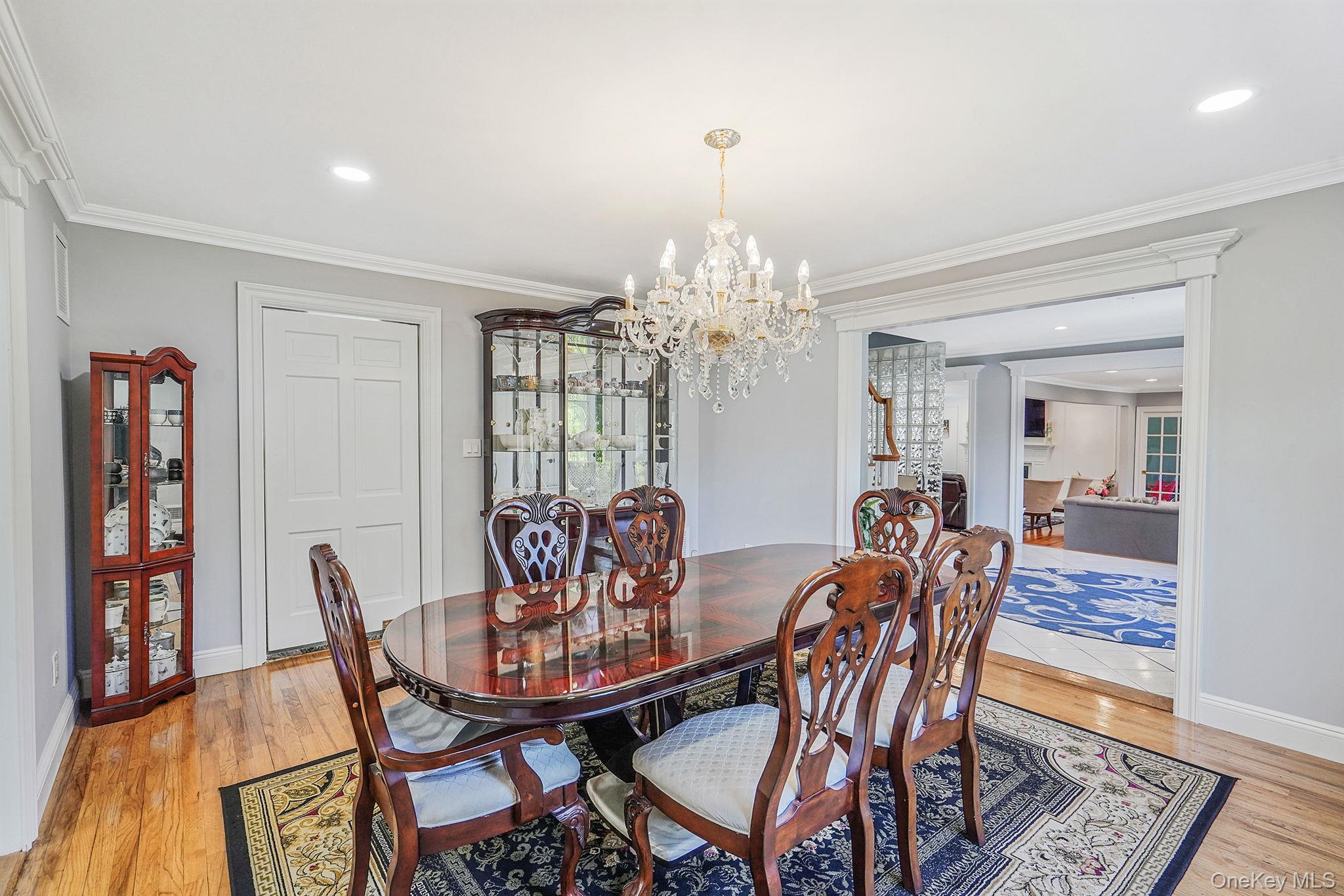 11 Country Squire Court, Dix Hills, NY 11746