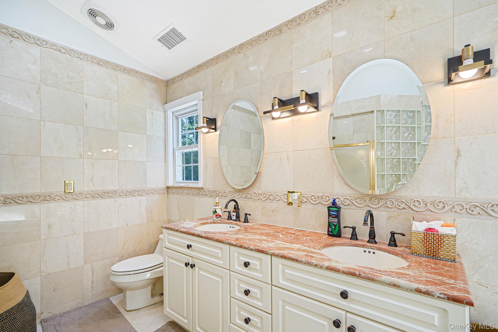 11 Country Squire Court, Dix Hills, NY 11746