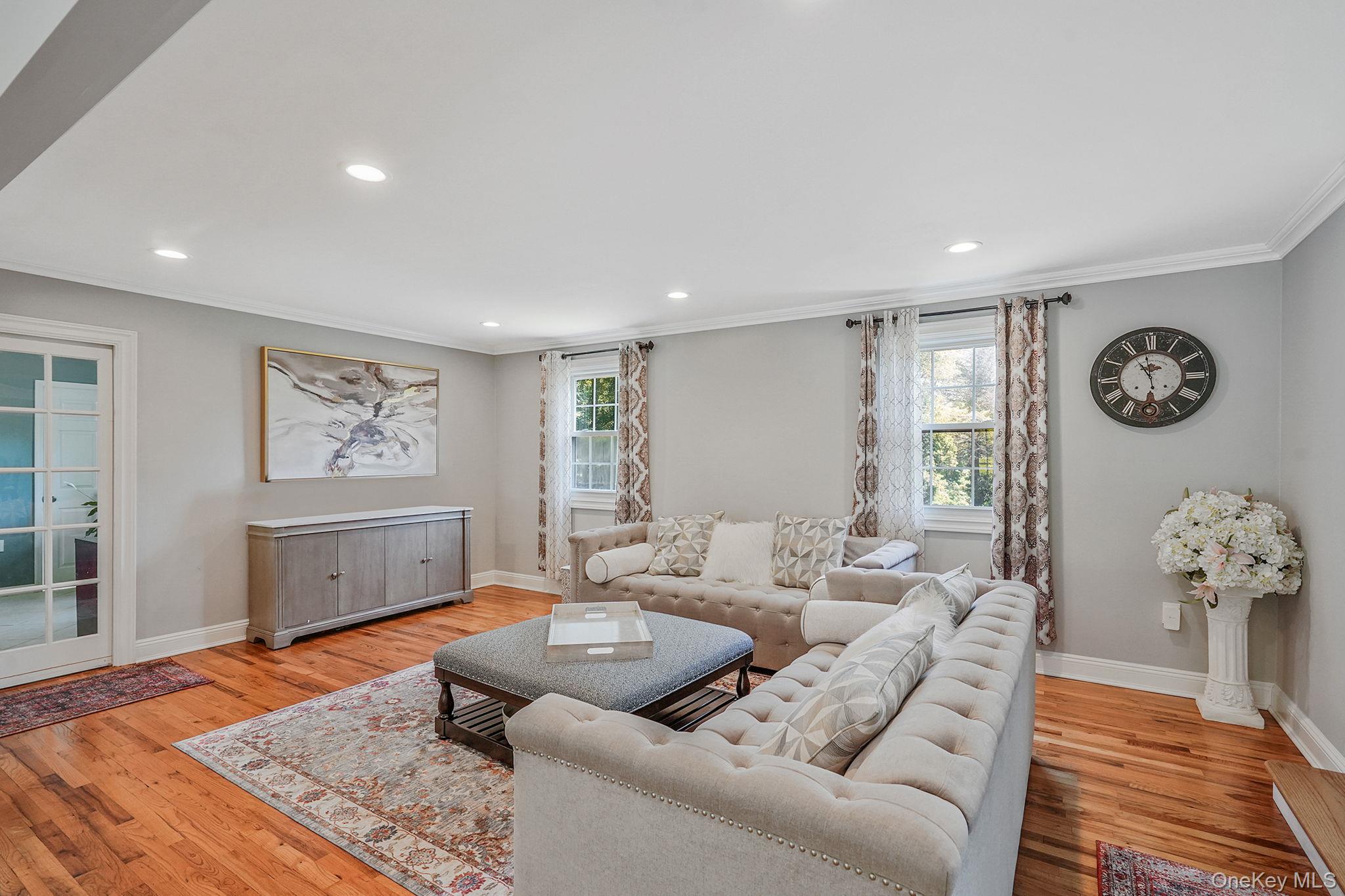 11 Country Squire Court, Dix Hills, NY 11746