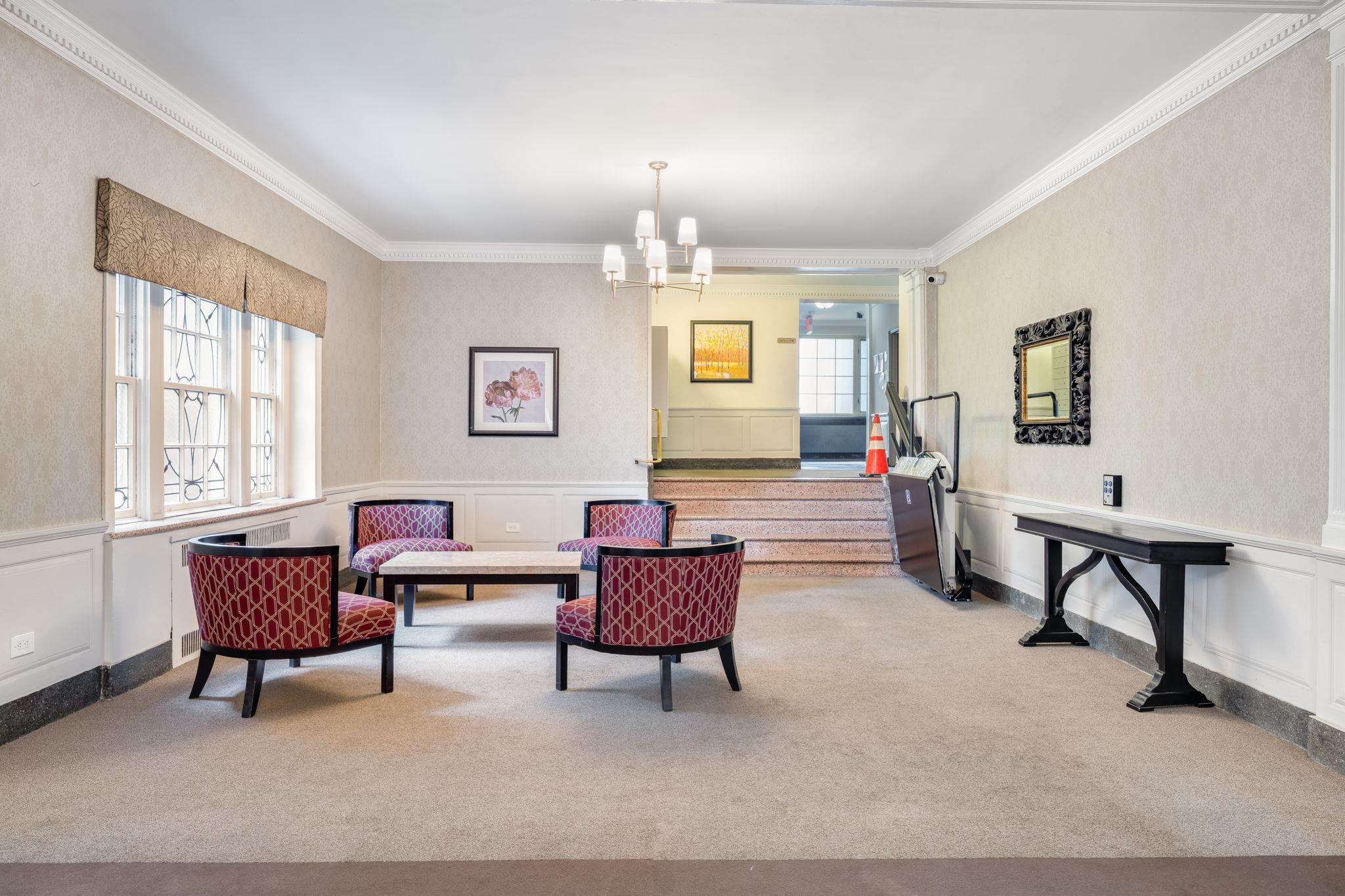 84-49 168th Street # 6L, Jamaica Hills, NY 11432