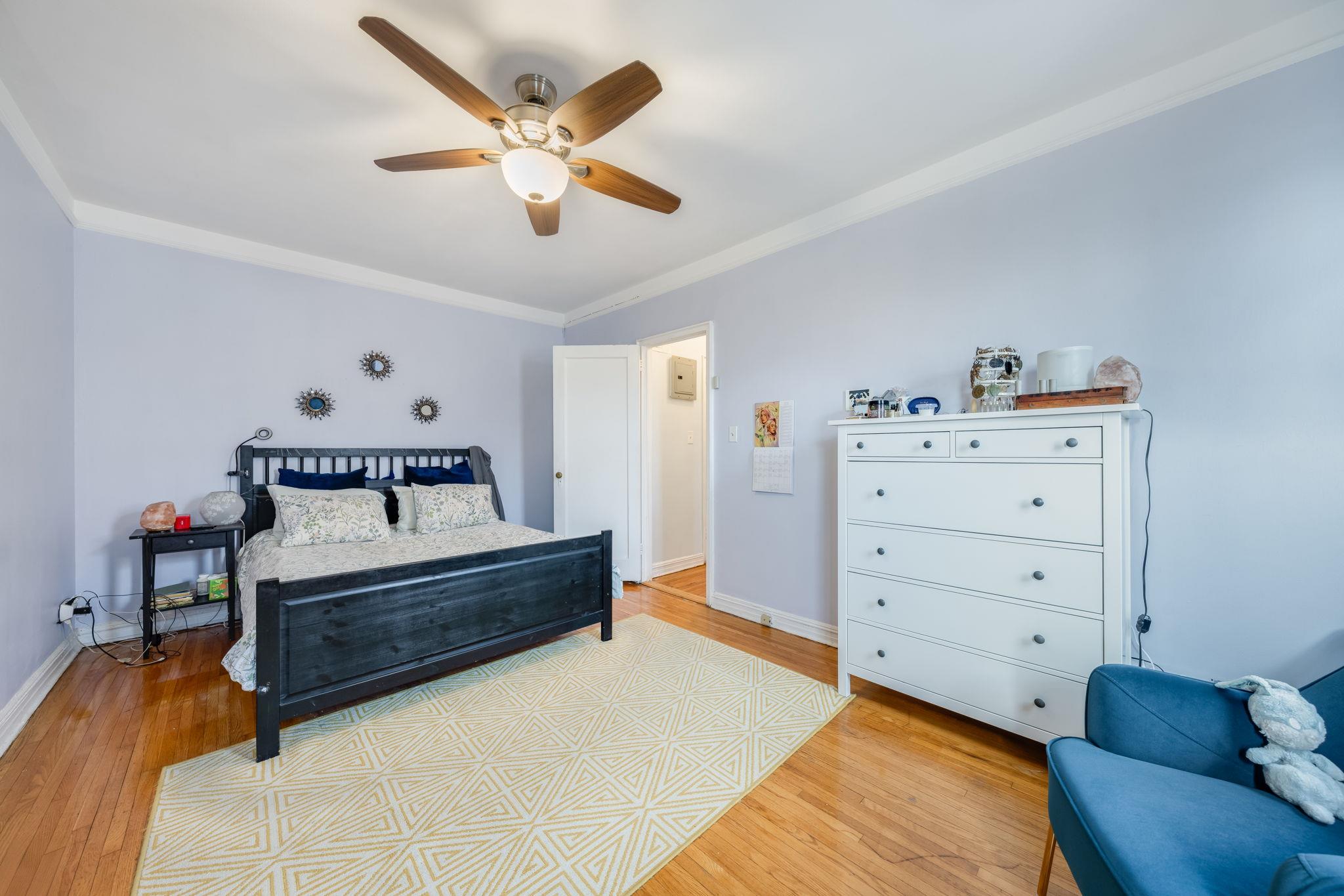 84-49 168th Street # 6L, Jamaica Hills, NY 11432