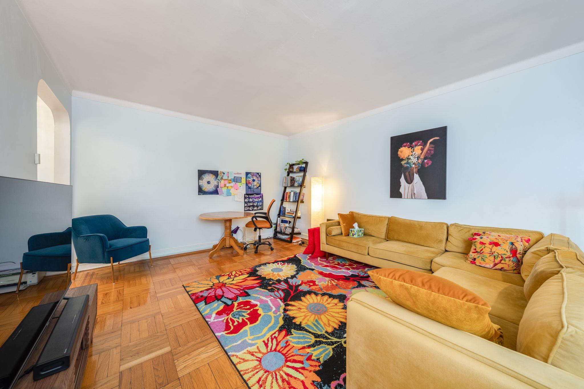 84-49 168th Street # 6L, Jamaica Hills, NY 11432