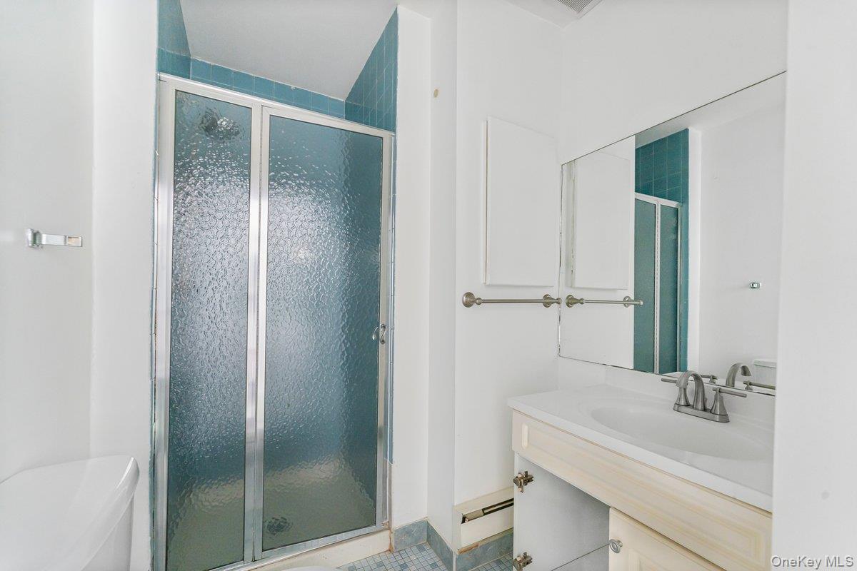 77 Lorraine Terrace # 336, Mount Vernon, NY 10553