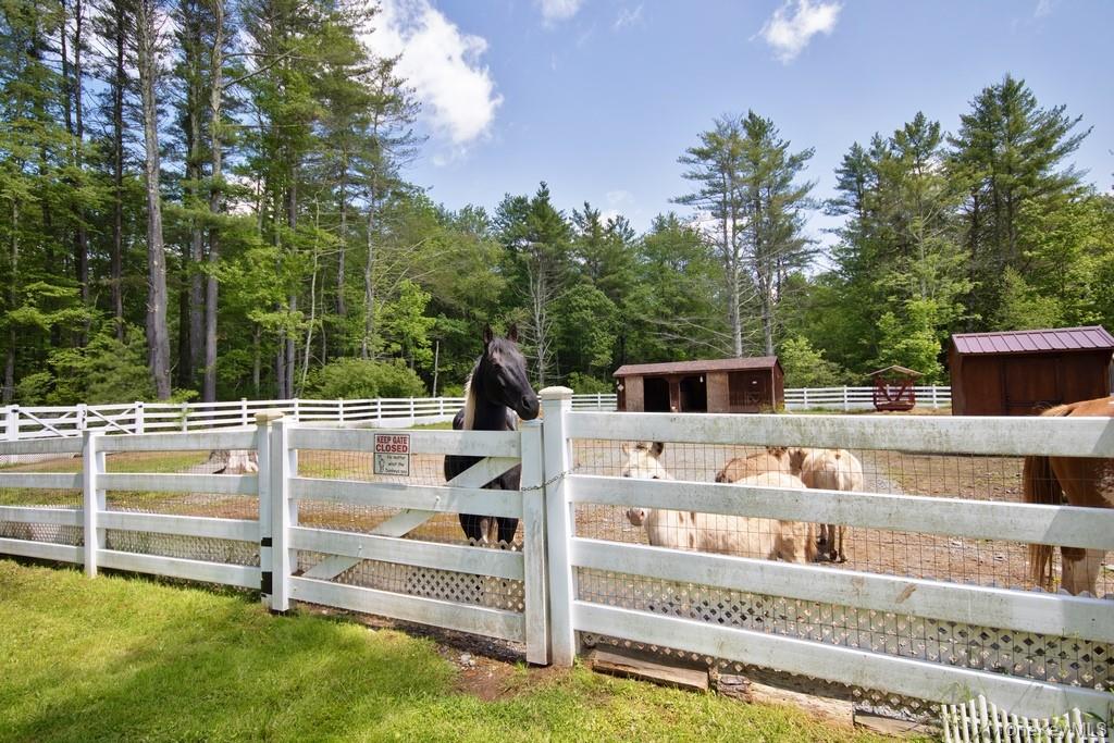 3060 State Route 17B, Cochecton, NY 12726