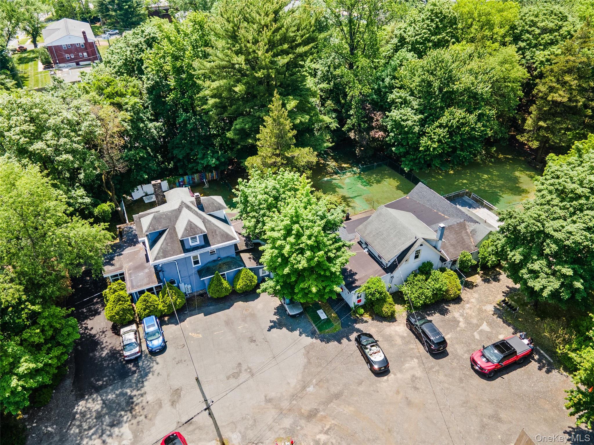 249 N Middletown Road, Pearl River, NY 10965