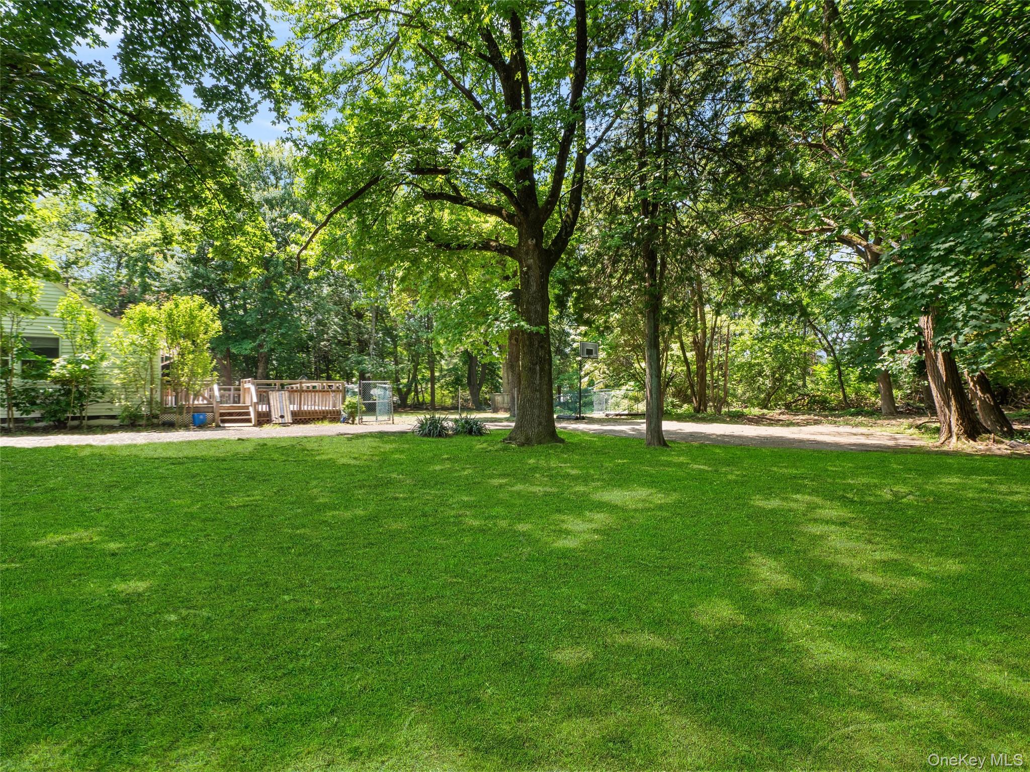 249 N Middletown Road, Pearl River, NY 10965