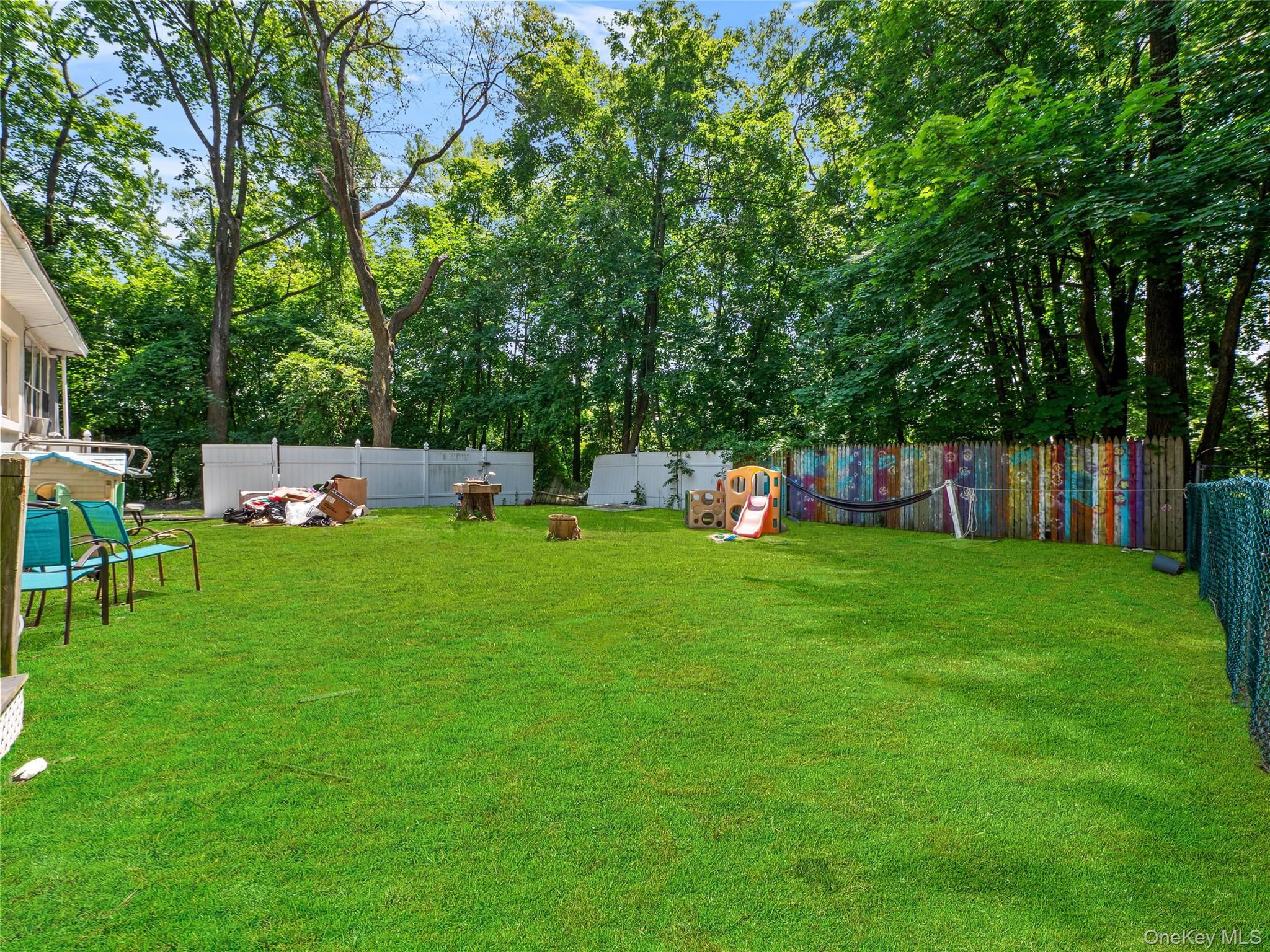 249 N Middletown Road, Pearl River, NY 10965