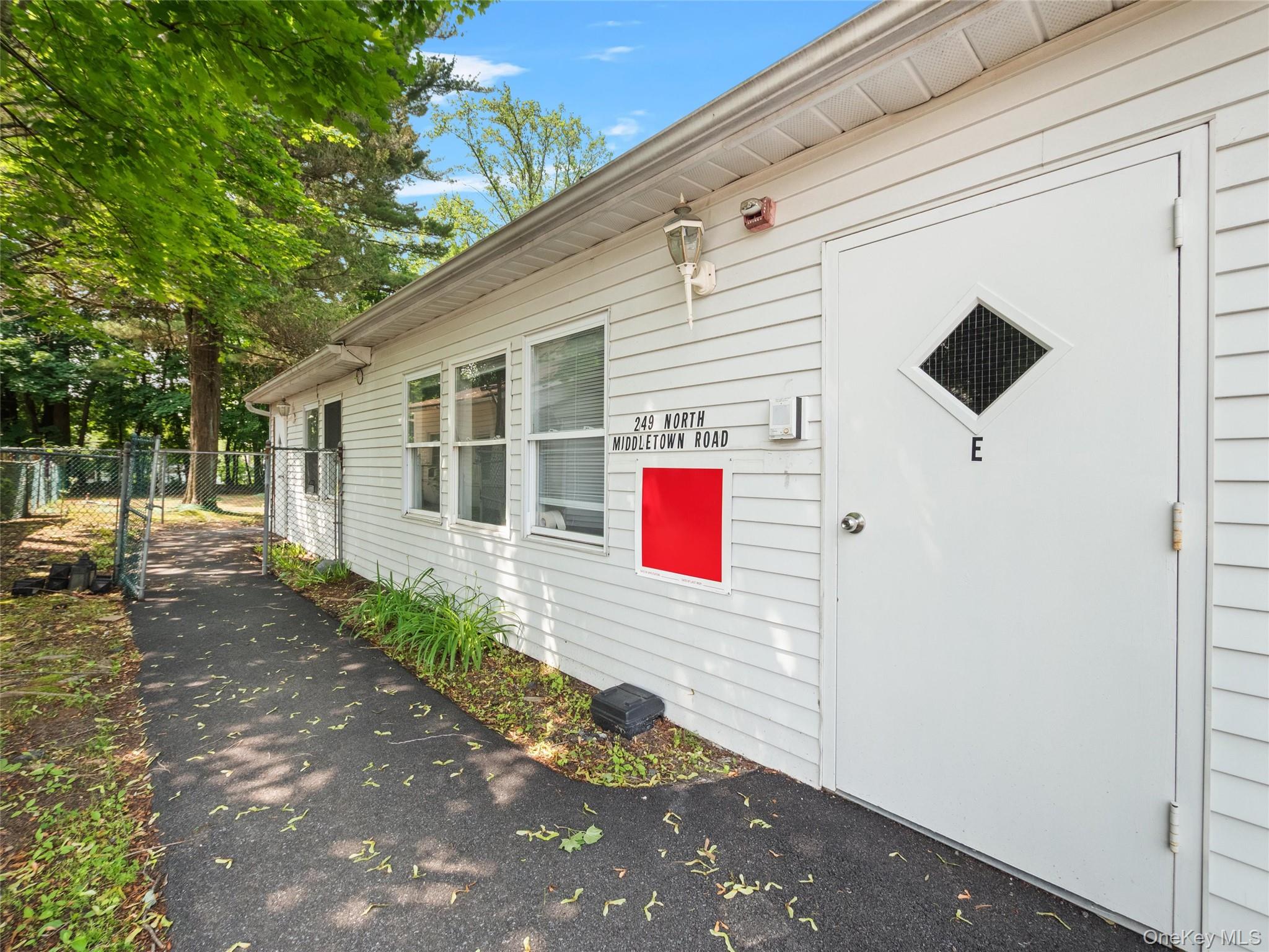 249 N Middletown Road, Pearl River, NY 10965