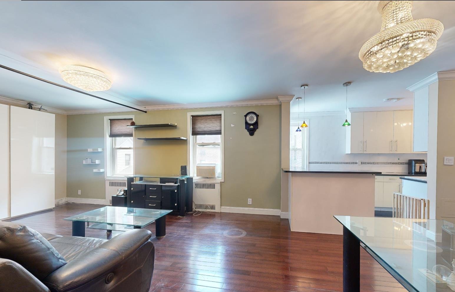 9410 64 Road # B6, Rego Park, NY 11374