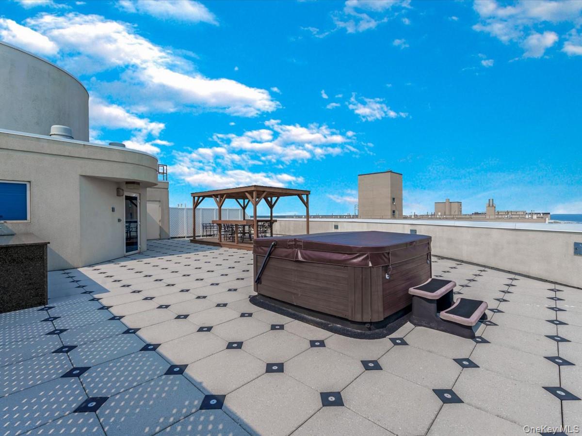 403 E Boardwalk # 806, Long Beach, NY 11561