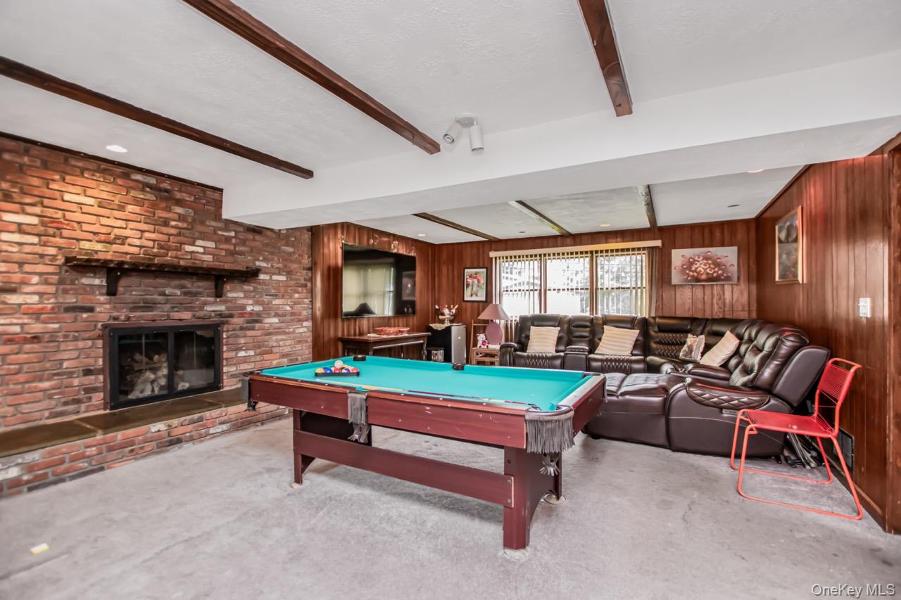 127 Parkview Road, Elmsford, NY 10523