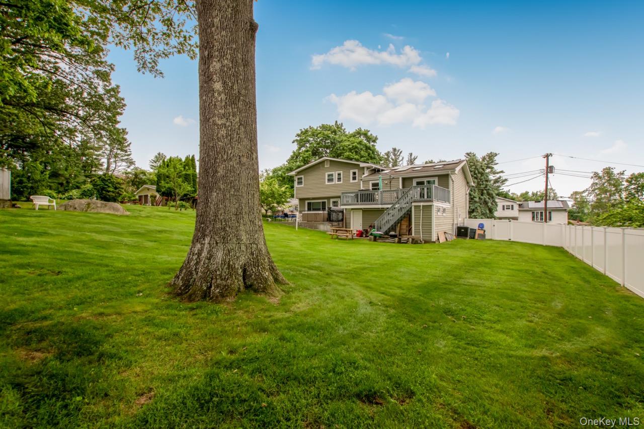 127 Parkview Road, Elmsford, NY 10523