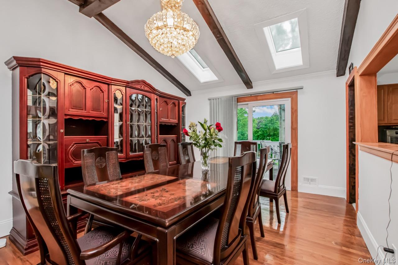 127 Parkview Road, Elmsford, NY 10523