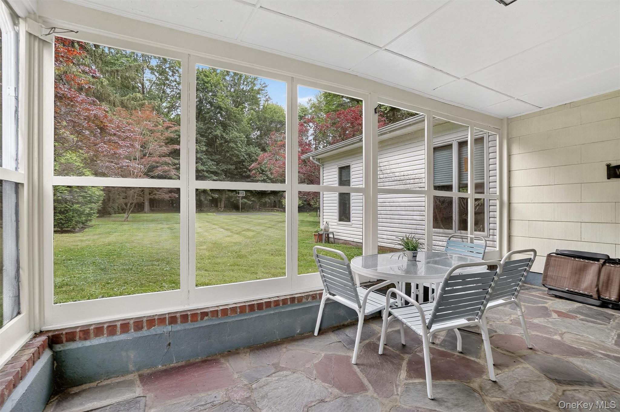 86 Derfuss Lane, Blauvelt, NY 10913