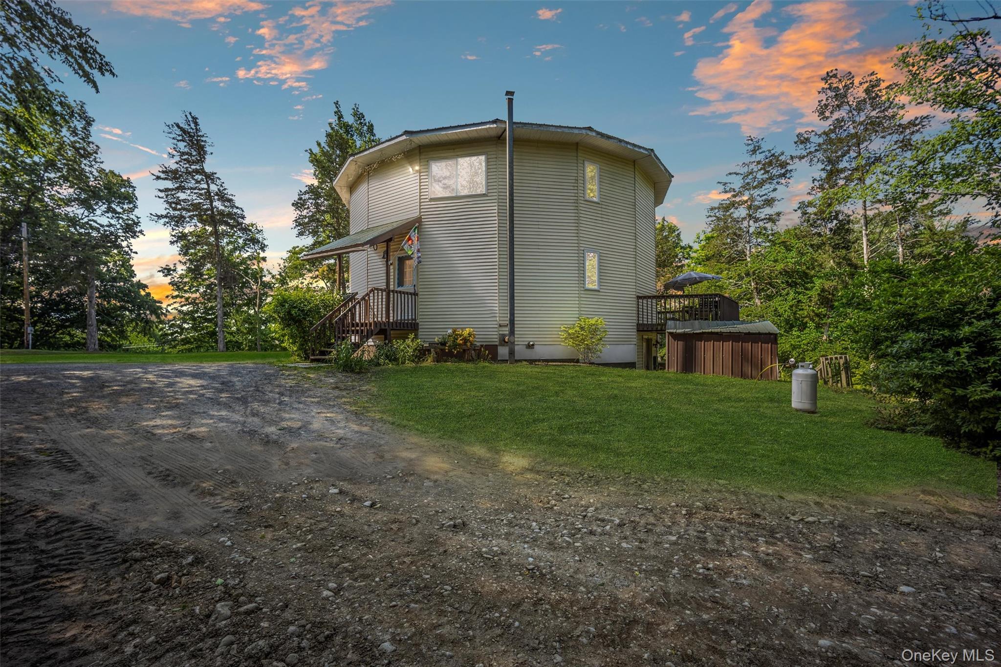 17 Boice Mill Road, Kerhonkson, NY 12446