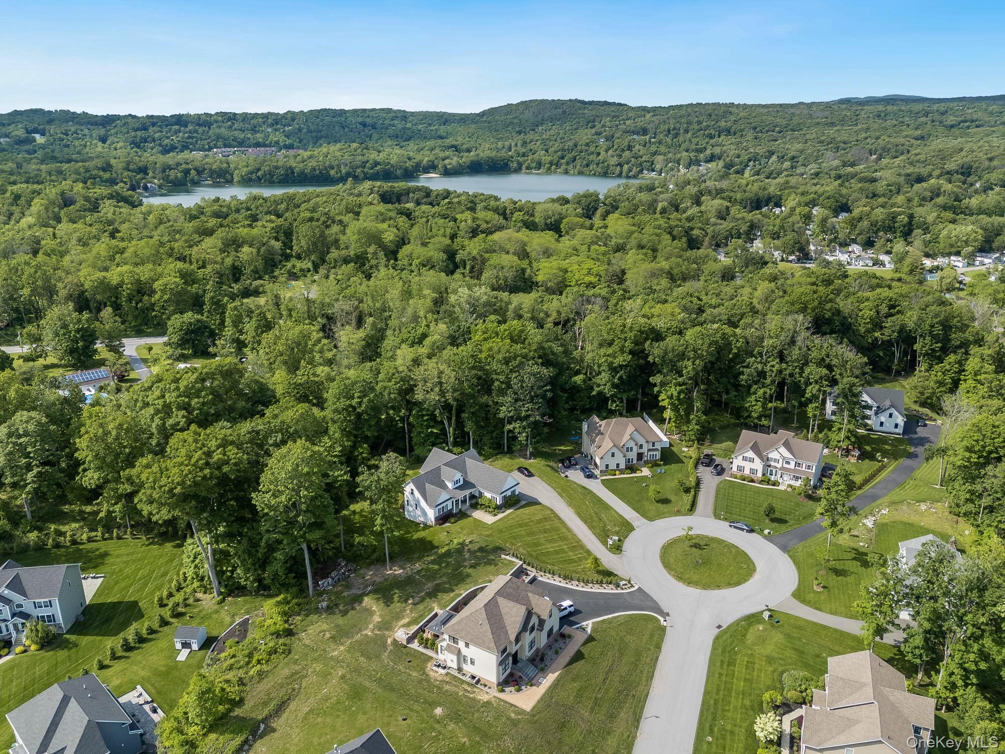 35 Biltmore Drive, Hopewell Junction, NY 12533