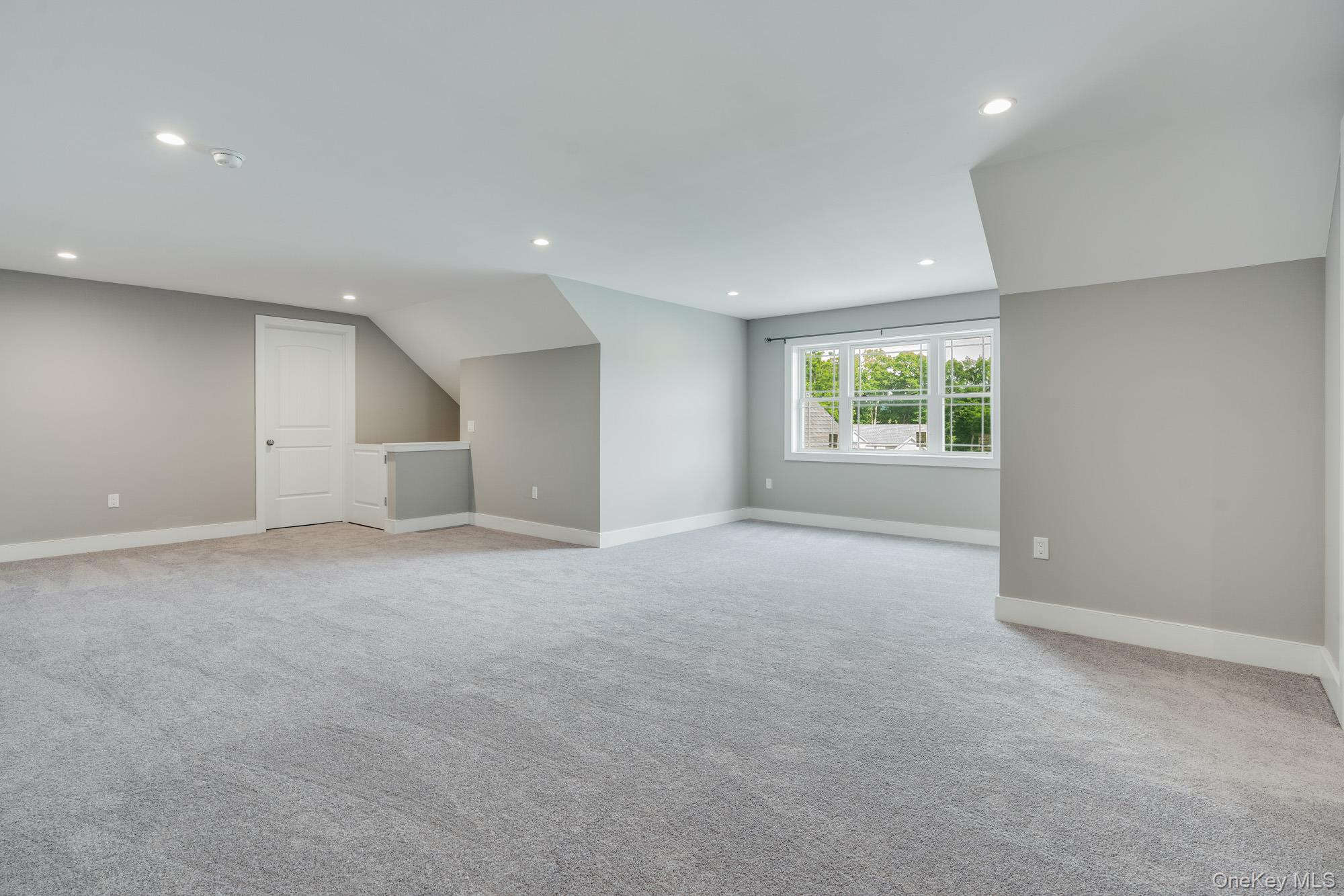 35 Biltmore Drive, Hopewell Junction, NY 12533