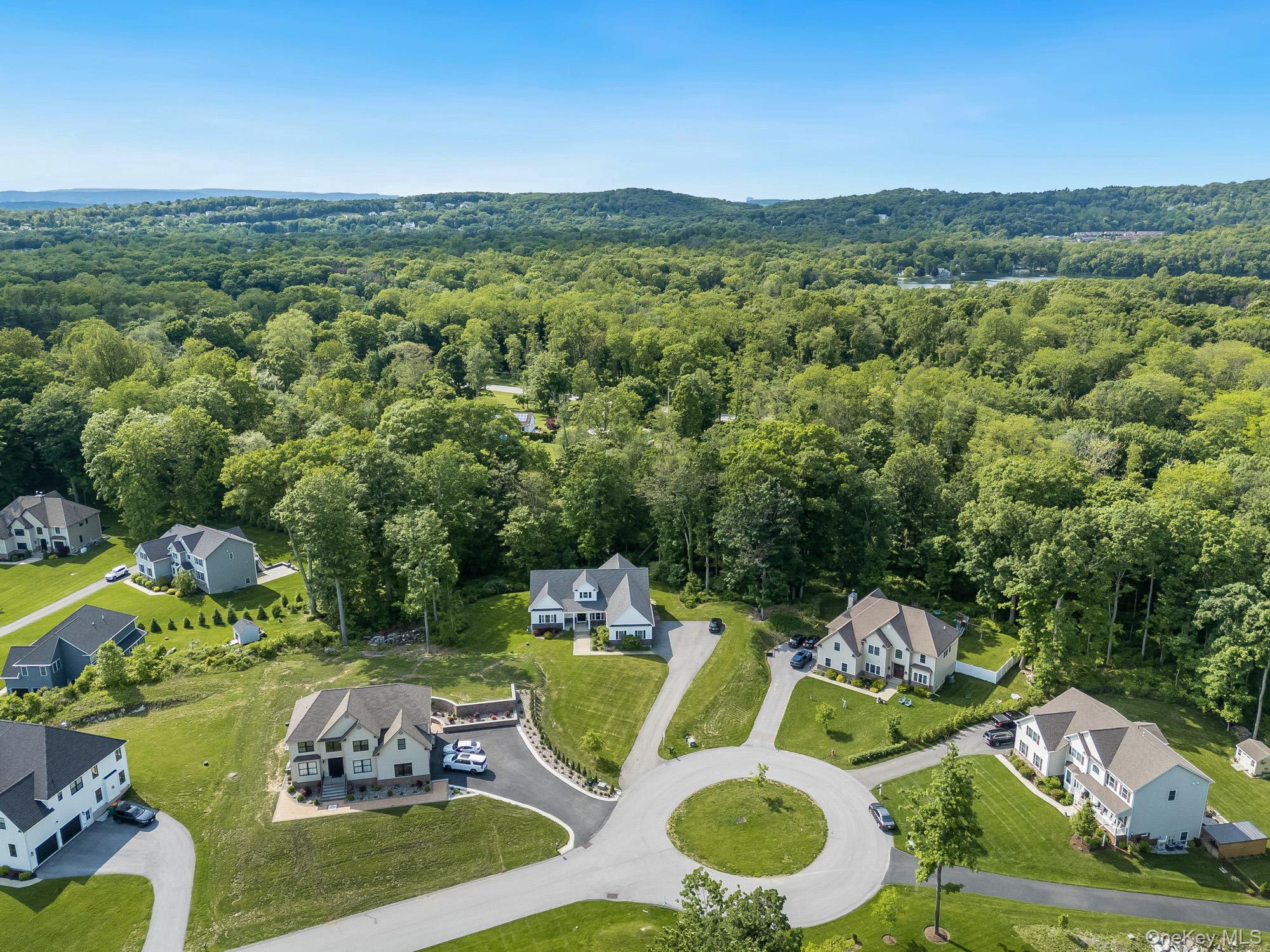 35 Biltmore Drive, Hopewell Junction, NY 12533