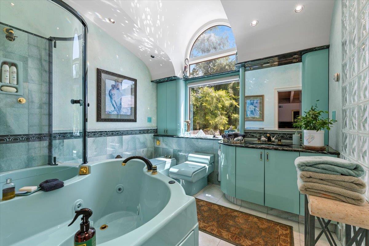 23 Forest Road, Kings Park, NY 11754