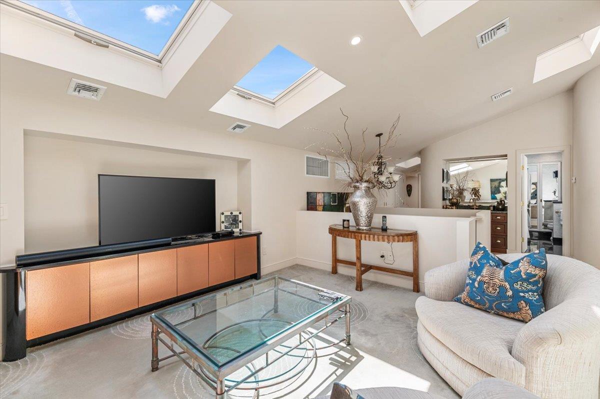 23 Forest Road, Kings Park, NY 11754