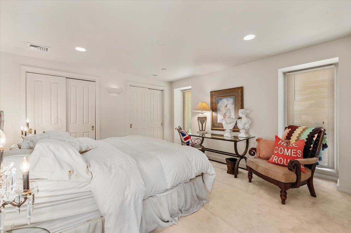 23 Forest Road, Kings Park, NY 11754