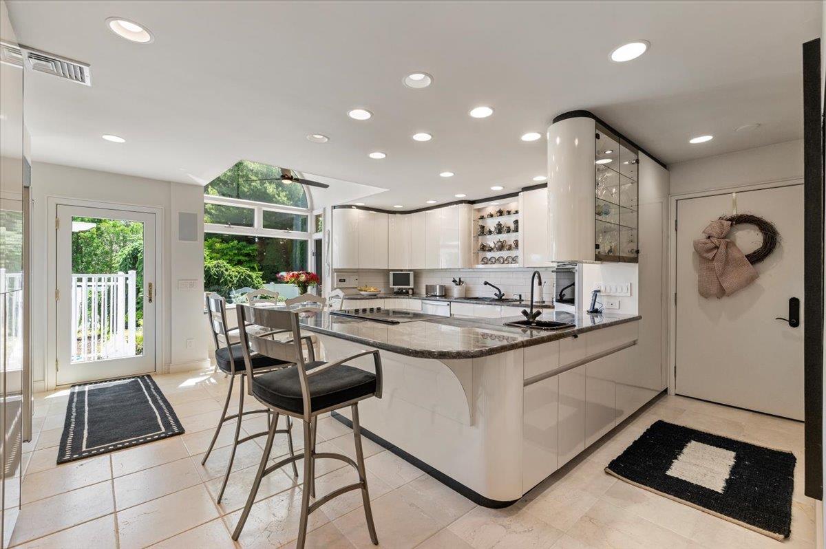 23 Forest Road, Kings Park, NY 11754