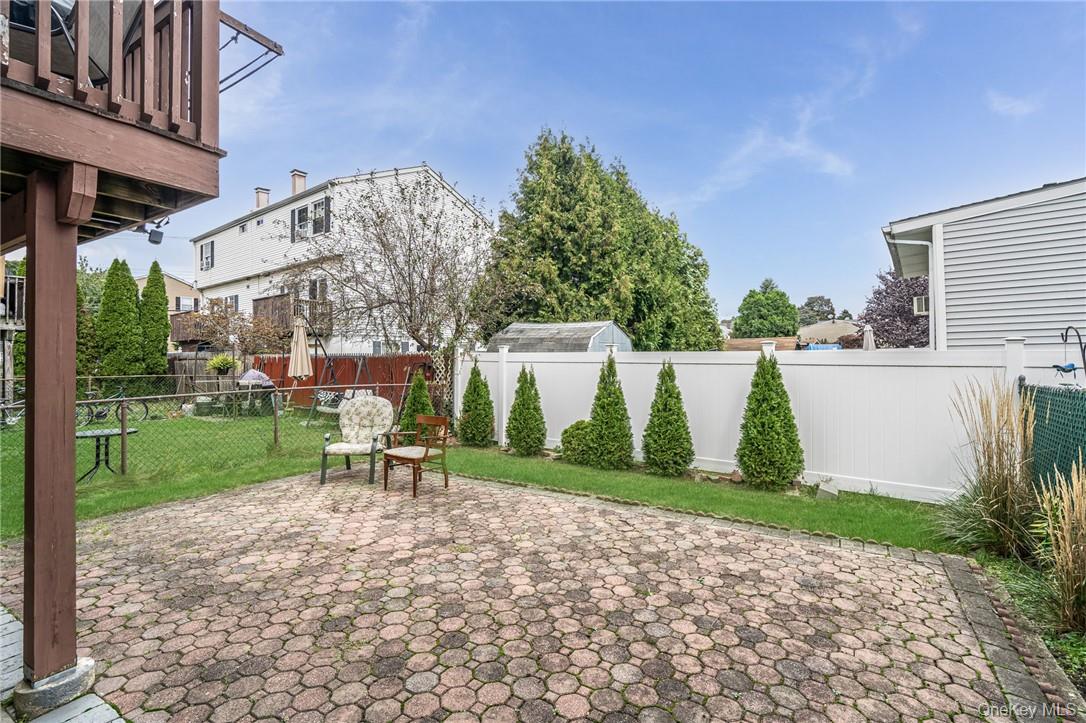 651 Plaza Avenue, Mamaroneck, NY 10543