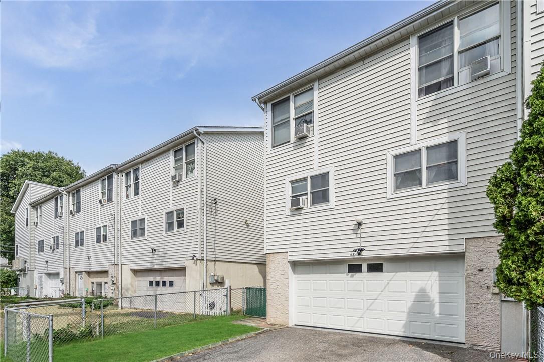 651 Plaza Avenue, Mamaroneck, NY 10543