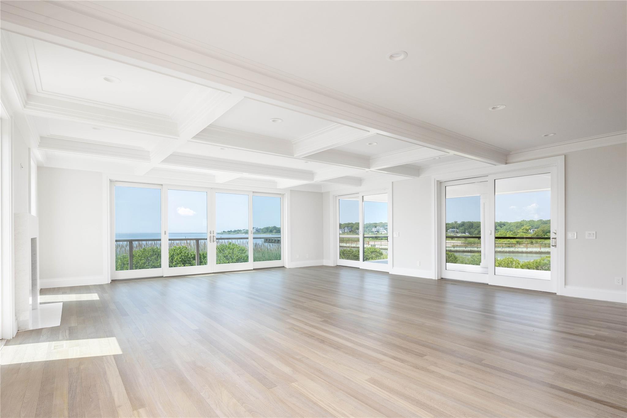 7 Convent Lane, Center Moriches, NY 11934