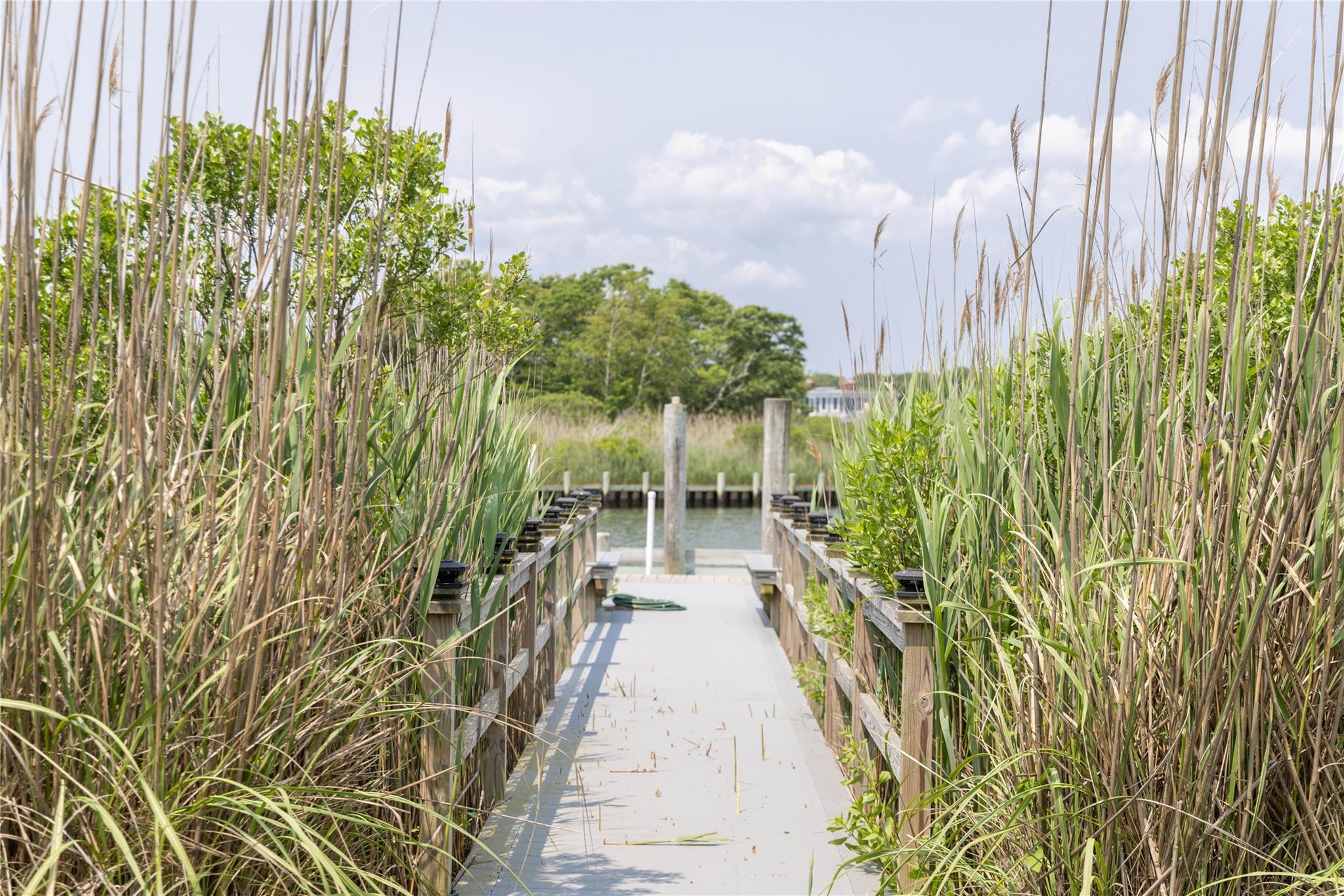 7 Convent Lane, Center Moriches, NY 11934