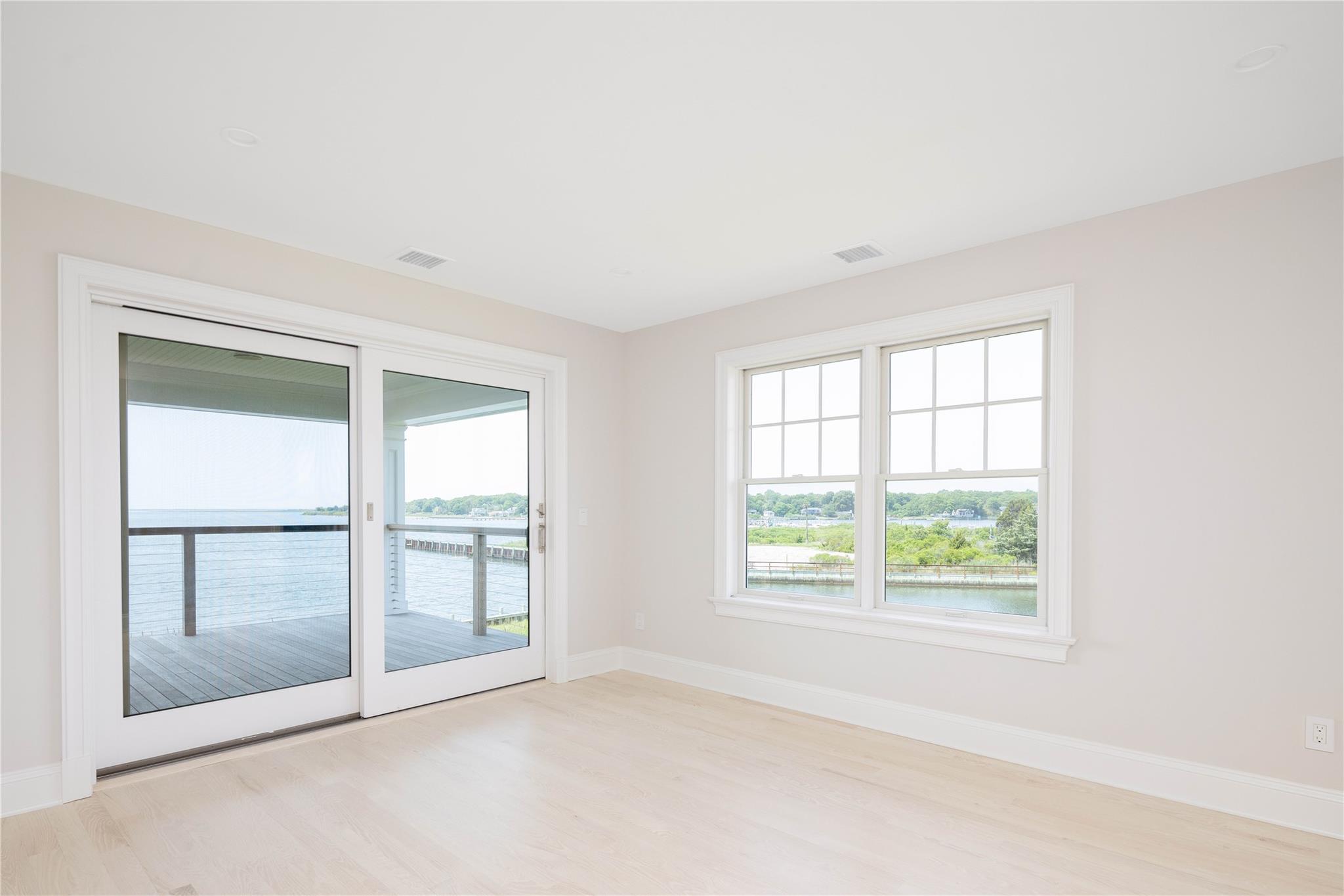 7 Convent Lane, Center Moriches, NY 11934