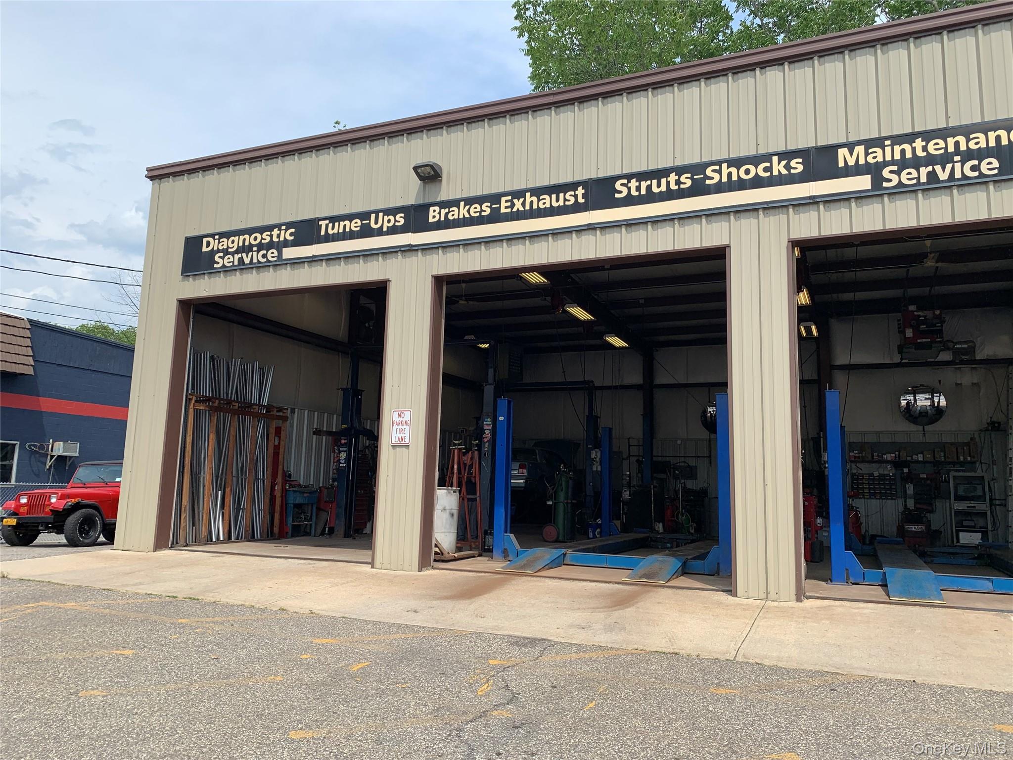 87 Dolson Avenue, Middletown, NY 10940