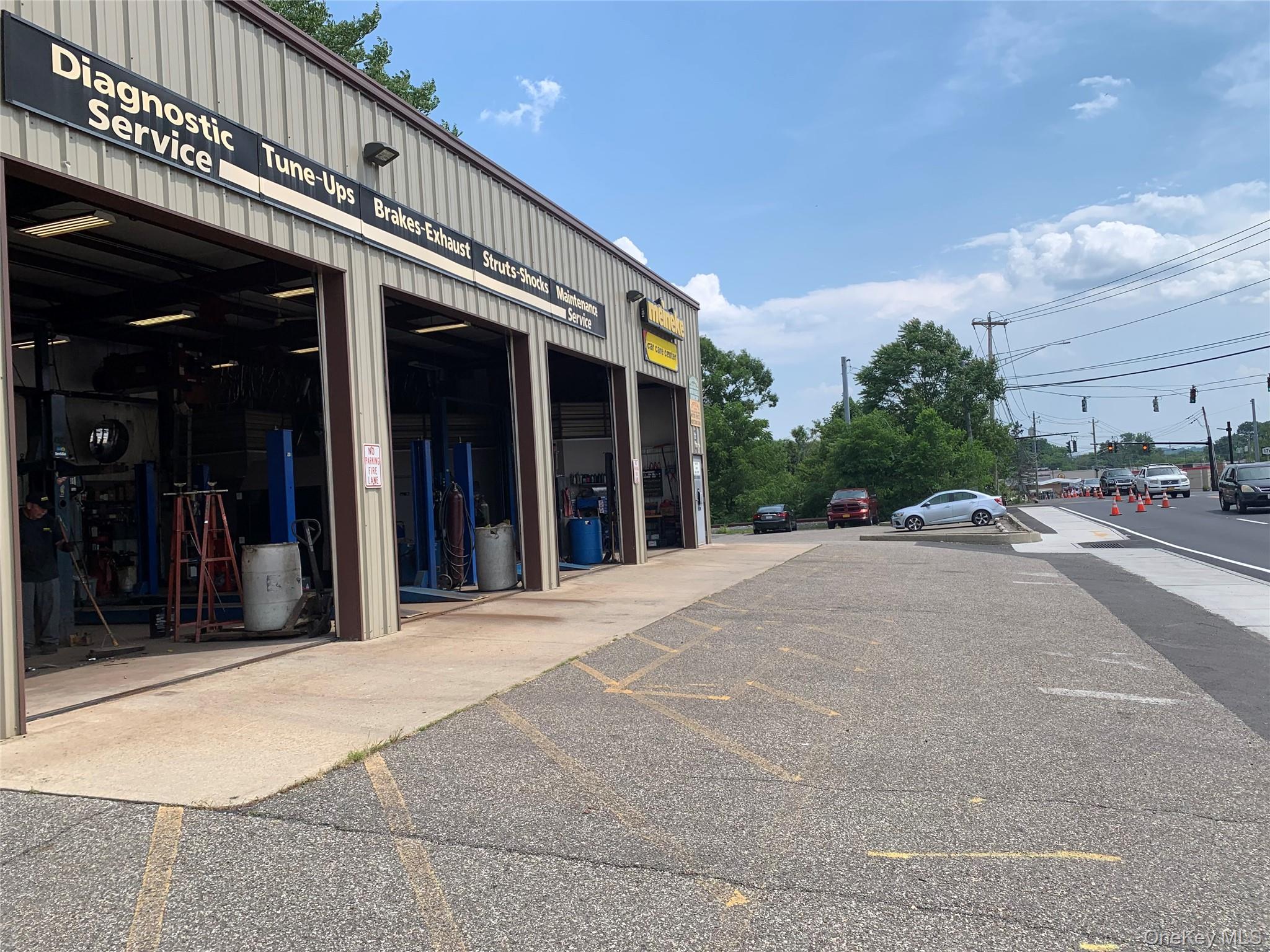 87 Dolson Avenue, Middletown, NY 10940