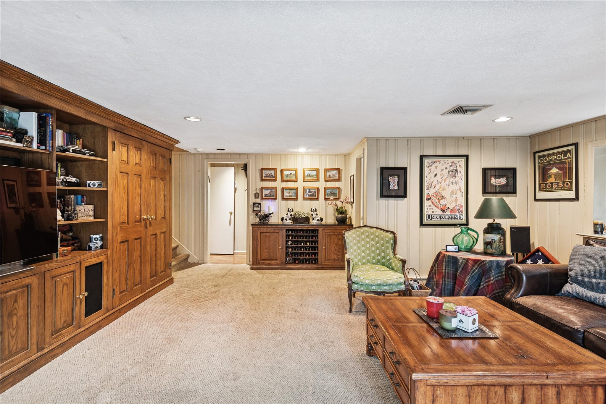 221 Somerset Drive, Hewlett, NY 11557