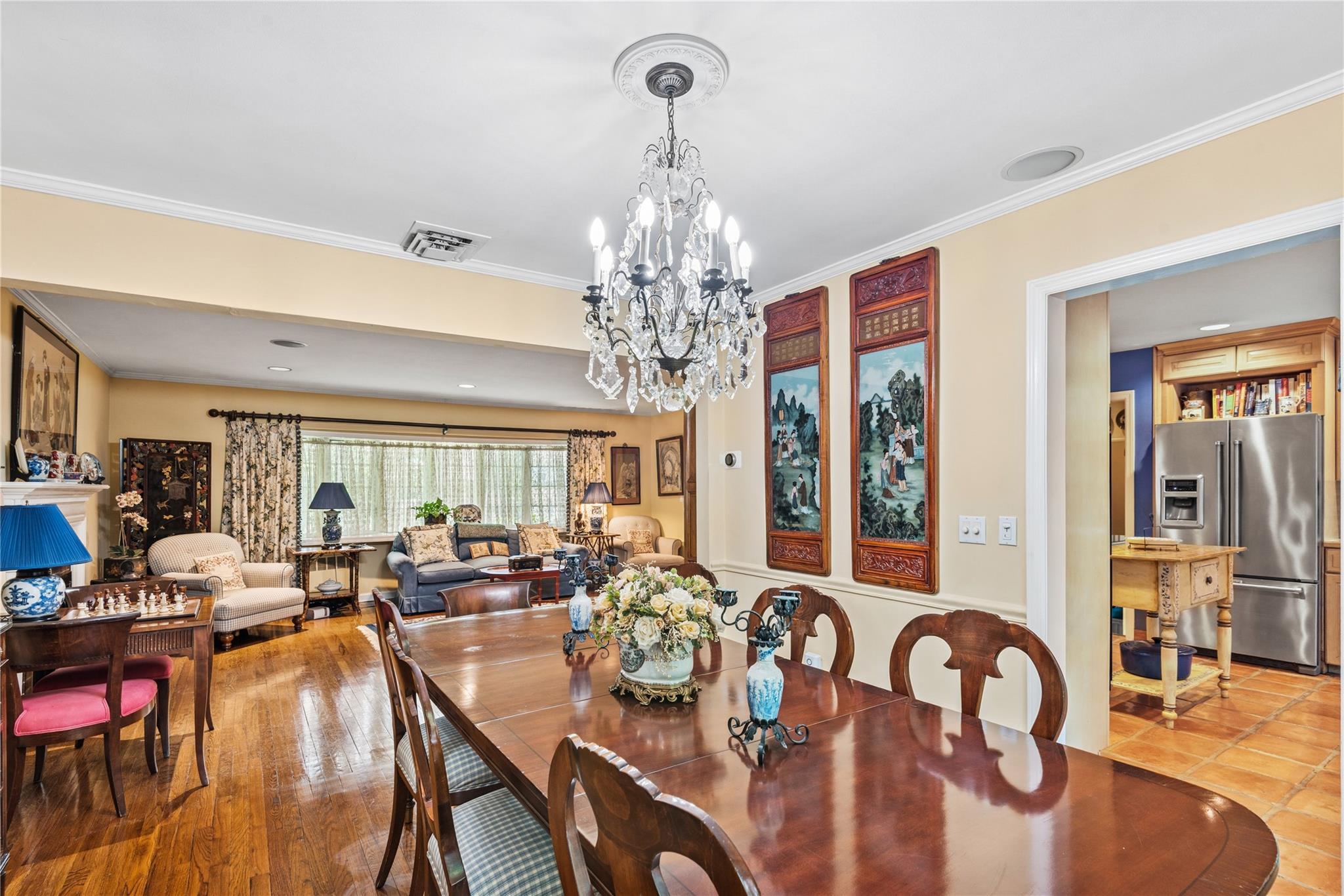 221 Somerset Drive, Hewlett, NY 11557