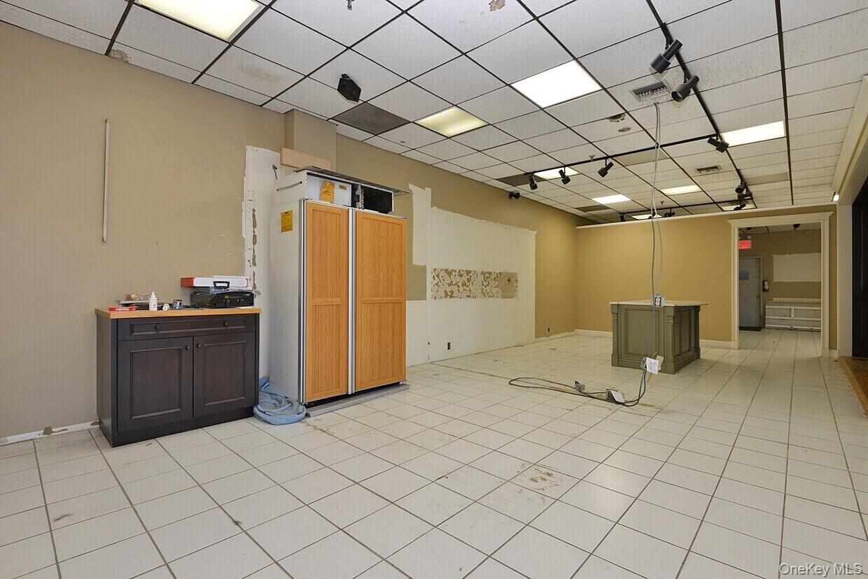 42-02 Astoria Boulevard # 303, Astoria, NY 11103