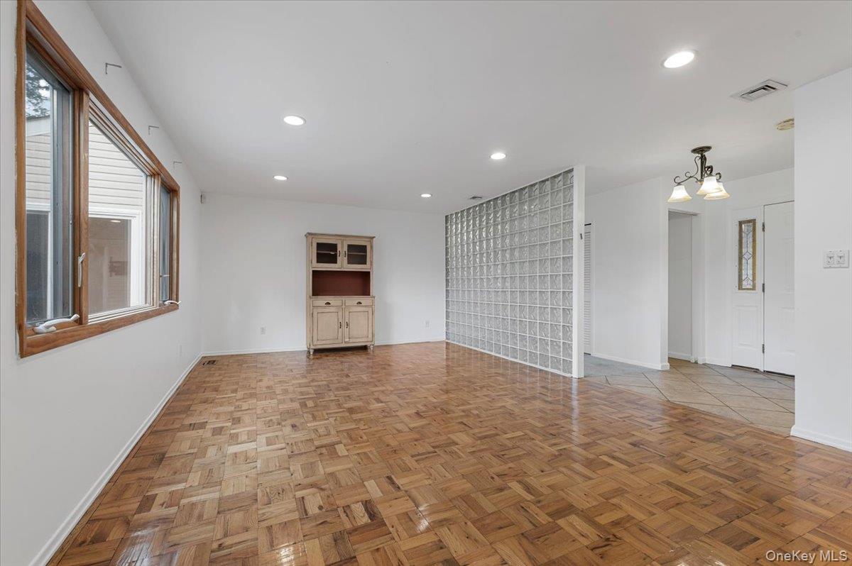 4 Marshmallow Drive, Commack, NY 11725