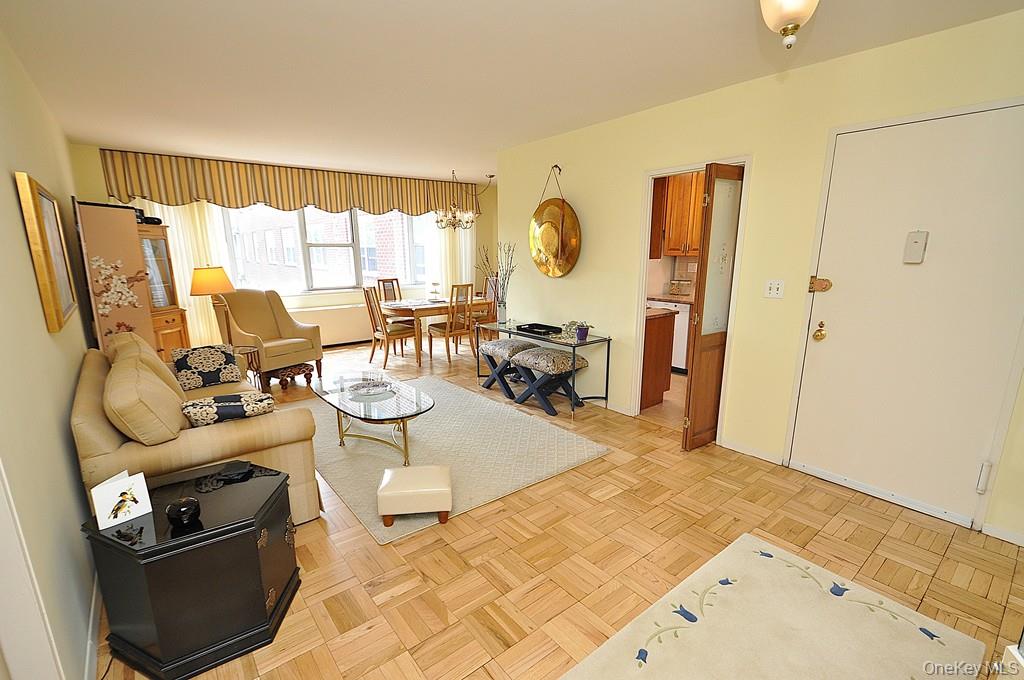 230 Garth Road # 6C1, Scarsdale, NY 10583