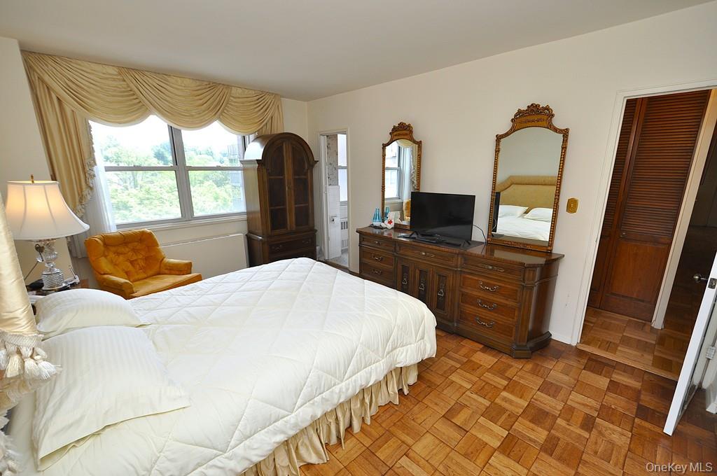 230 Garth Road # 6C1, Scarsdale, NY 10583