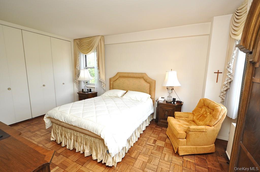 230 Garth Road # 6C1, Scarsdale, NY 10583