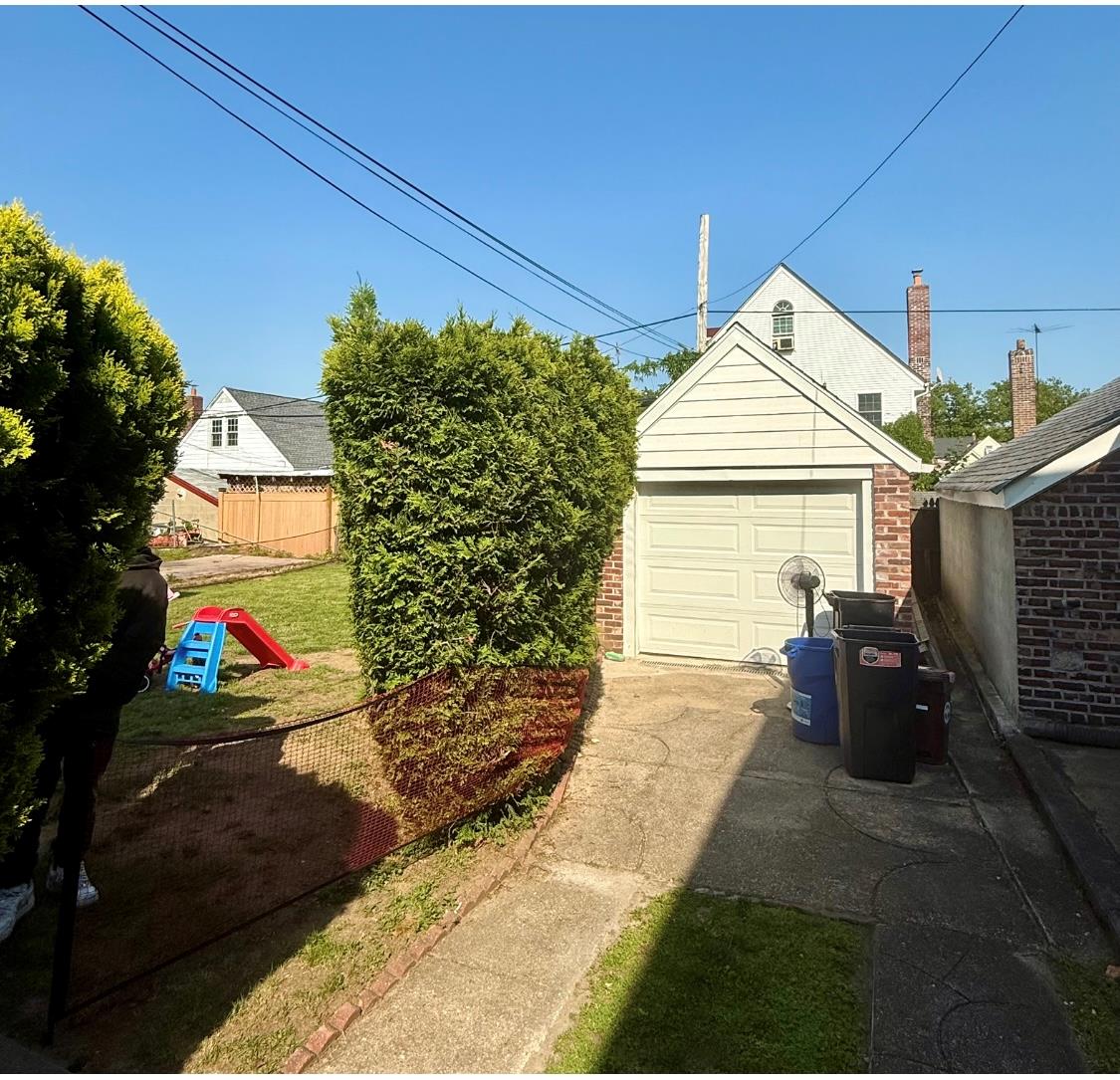 11747 222nd Street, Cambria Heights, NY 11411