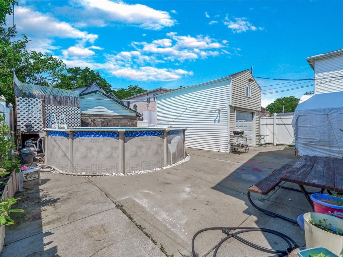 82-44 263 Street, Glen Oaks, NY 11004